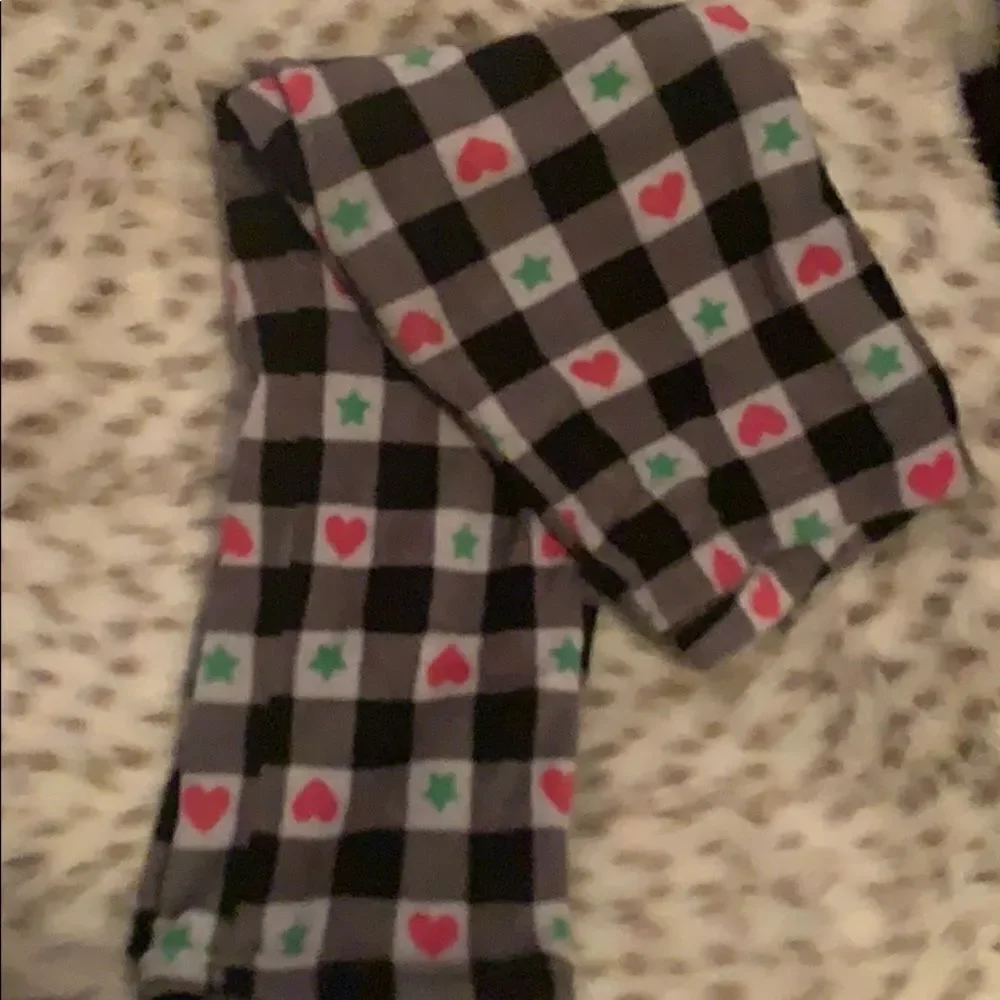 Pj pants‎